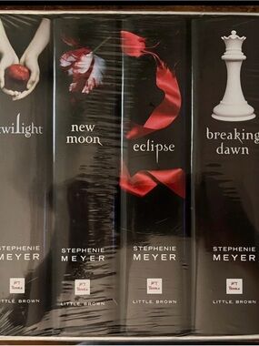 Stephenie Meyer Twilight Saga Hardcover Box Set - Black with Red Accents